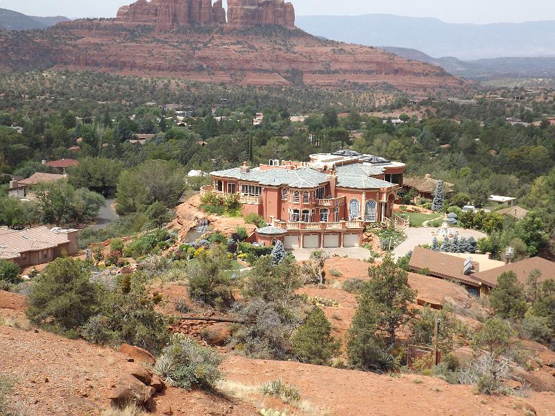 DSCF0191.JPG - Sedona - red rocks - mansion beneath Chapel of the Holy Cross