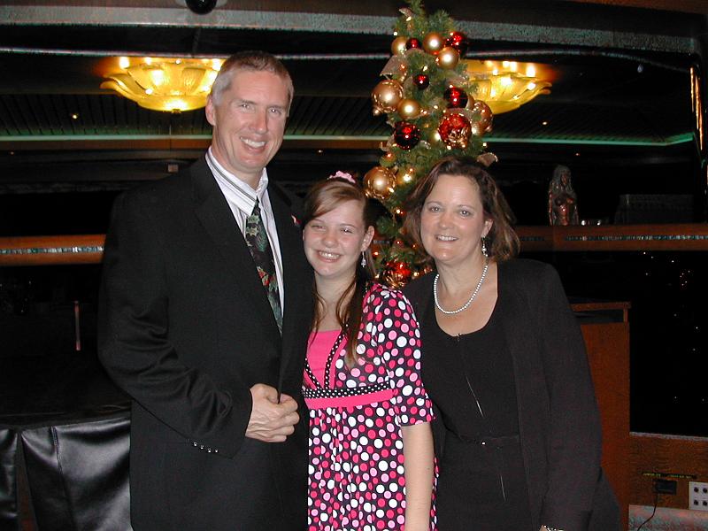 DSCN5154.JPG - Dad, Courtney, and Mom at dinner