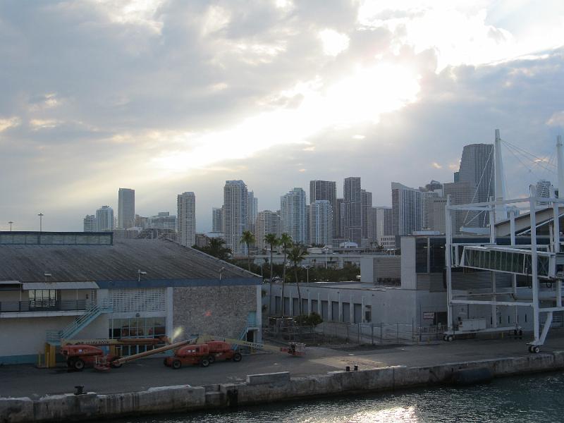 IMG_0626.JPG - Leaving Port of Miami