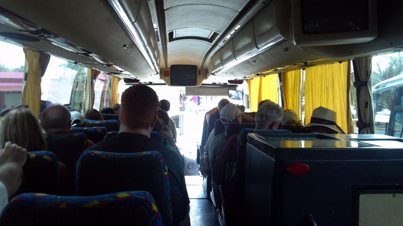 2013-01-22_13-49-04_392.jpg - Tulum - preparing to depart