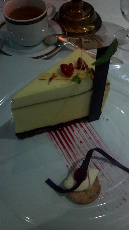 2013-01-22_21-36-02_759.jpg - Carnival Glory Steakhouse - six inch tall cheesecake