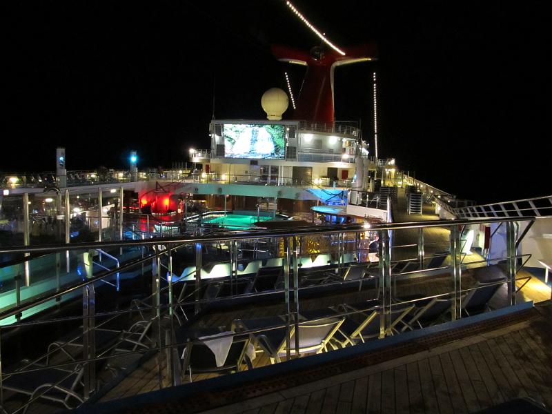 IMG_0664.JPG - Carnival Glory at night