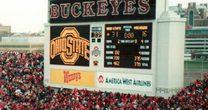 finalscoreosuvsmich9811.jpg (66452 bytes)