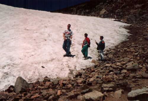 Let's have a snowball fight!